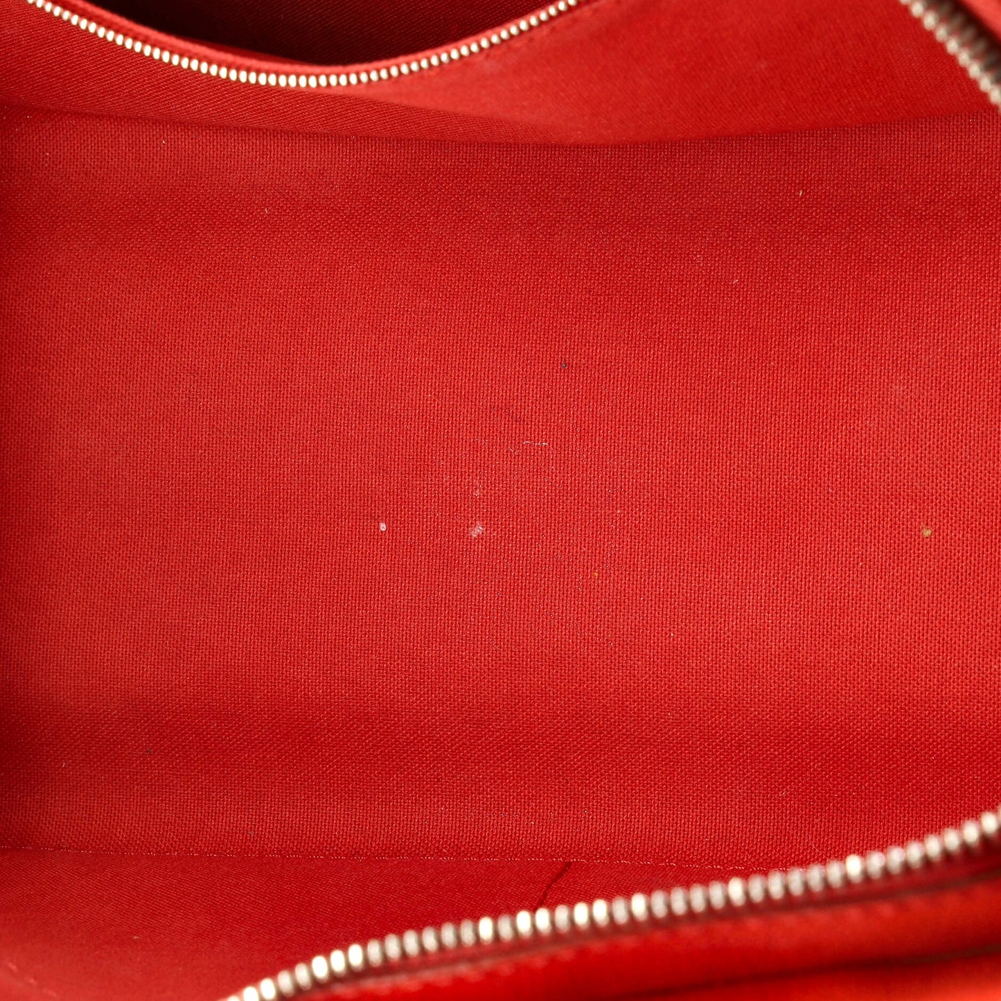 Vaneau Handbag Epi Leather MM