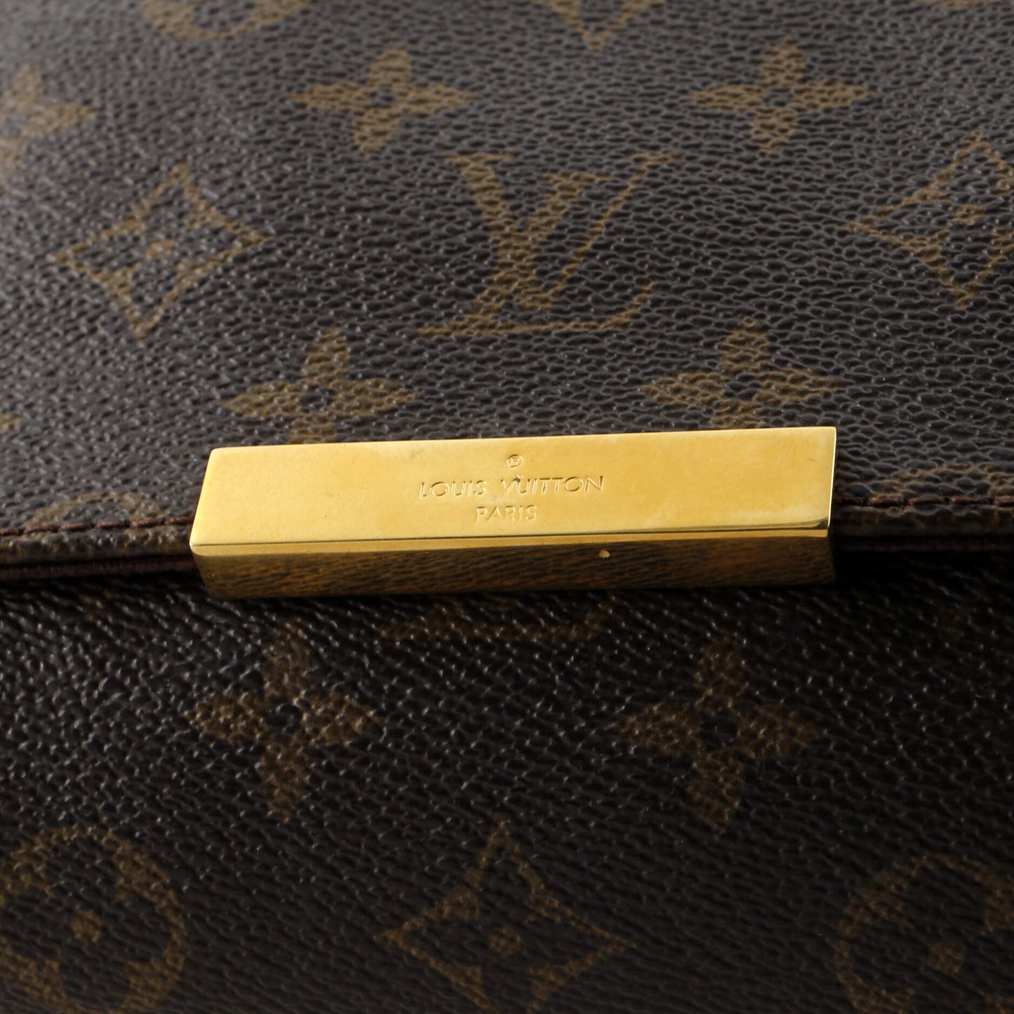 Favorite Handbag Monogram Canvas MM