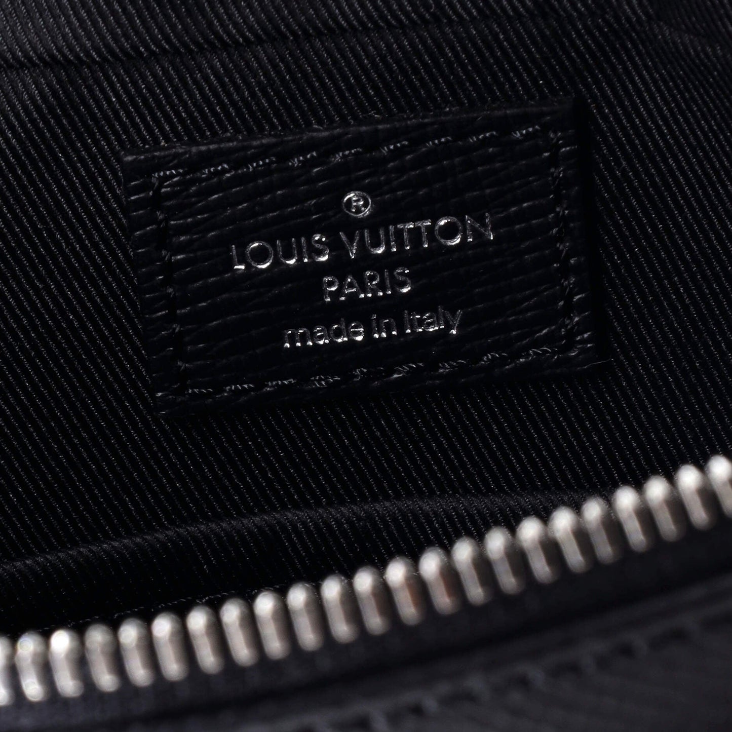 Avenue Messenger Taiga Leather