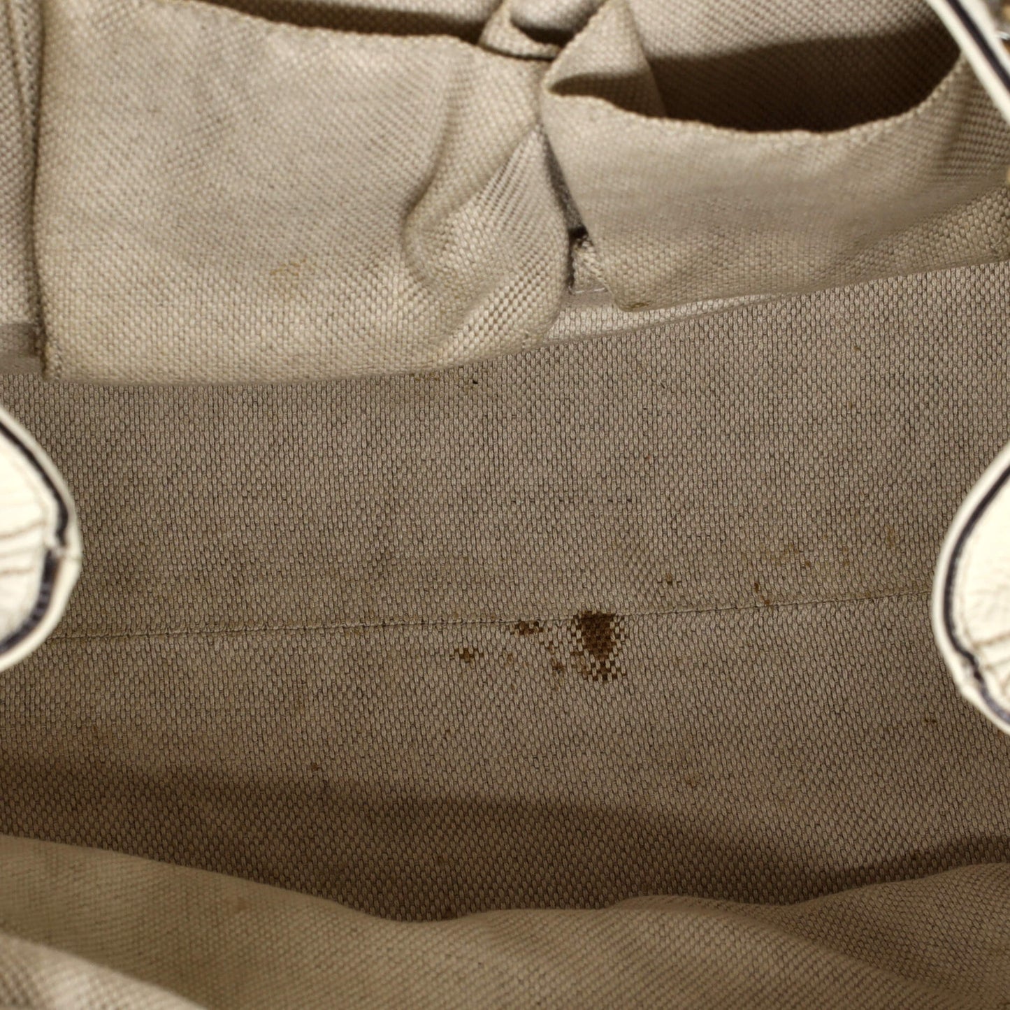 Soho Chain Strap Shoulder Bag Leather Medium