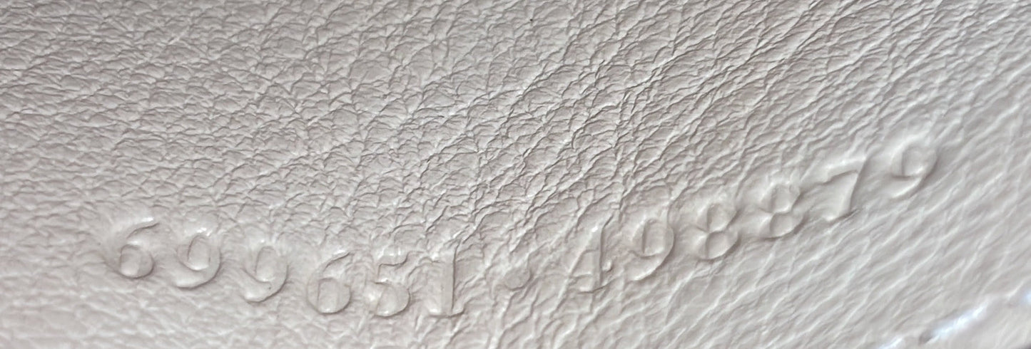 Jackie 1961 Chain Hobo Patent Mini