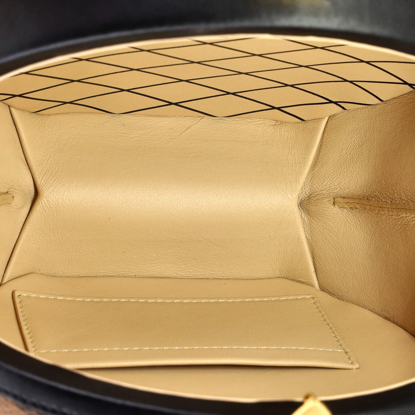 Petite Boite Chapeau Bag Reverse Monogram Canvas