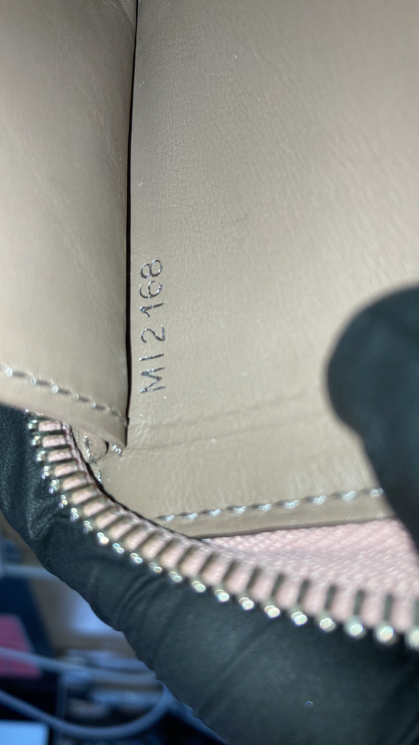 Comete Wallet Leather Long