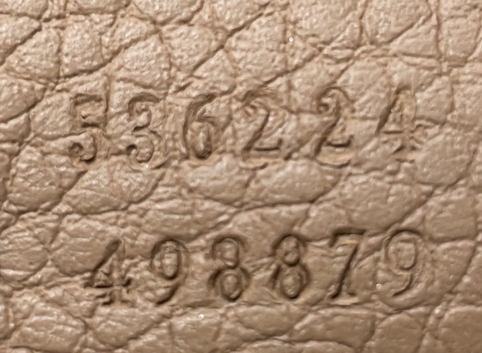 Soho Chain Crossbody Bag Leather Medium