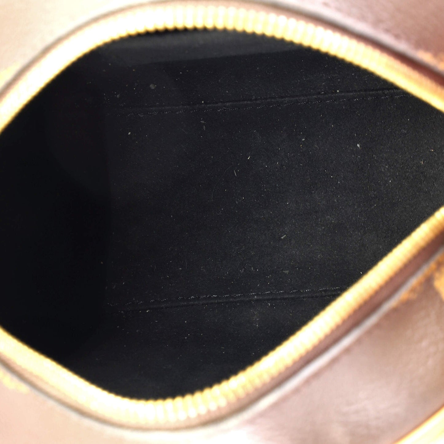 Boite Chapeau Souple Bag Reverse Monogram Giant