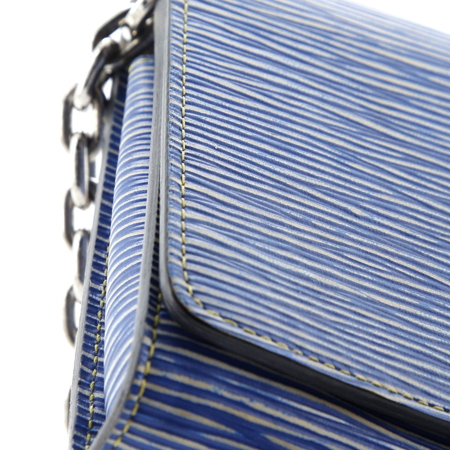 Twist Chain Wallet Epi Leather