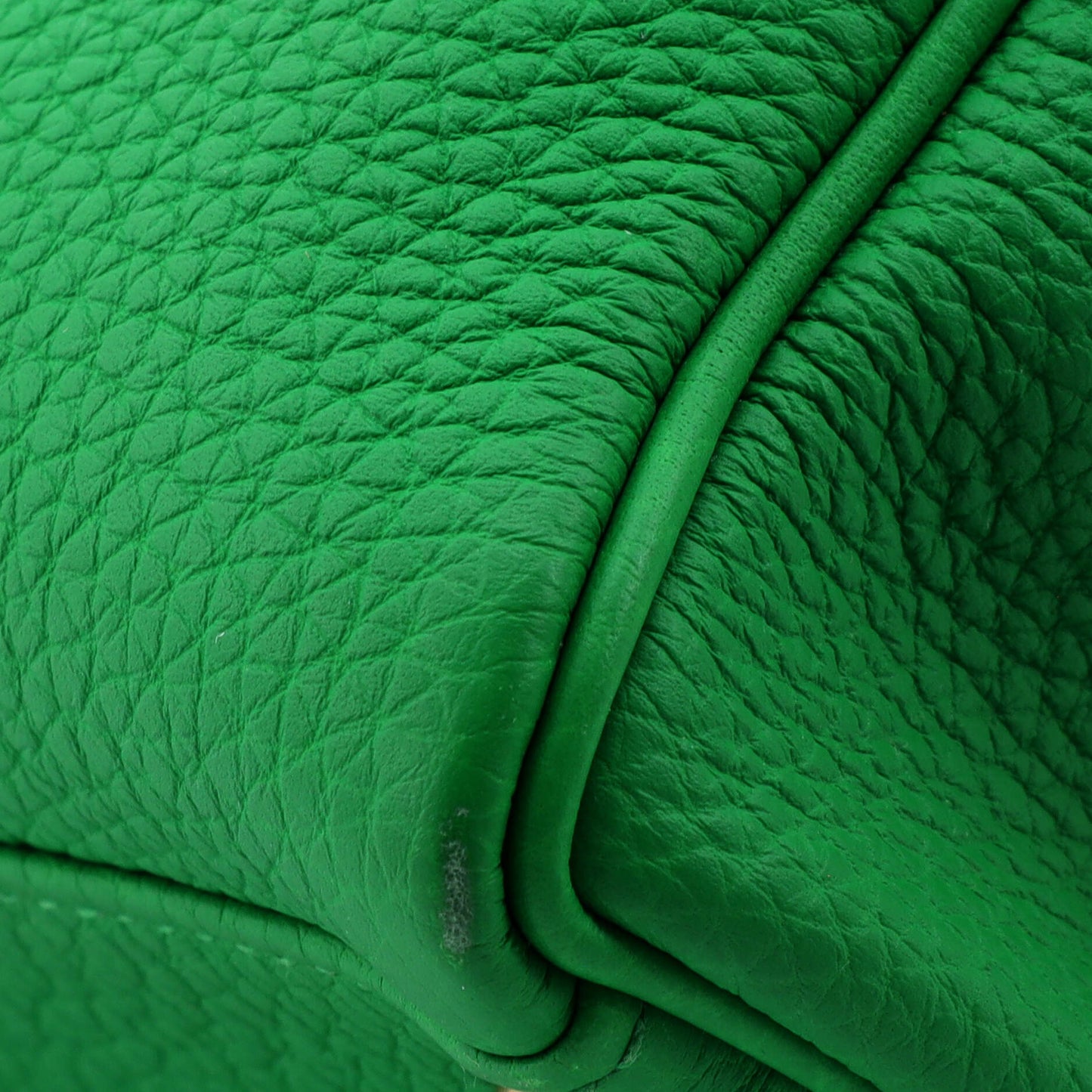 Kelly Handbag Bamboo Togo with Gold Hardware 32