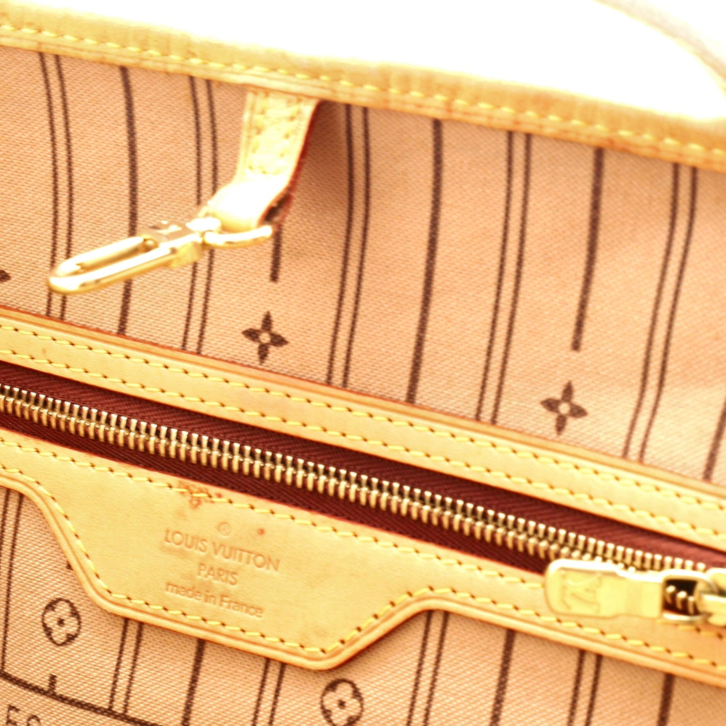 Neverfull Tote Monogram Canvas MM