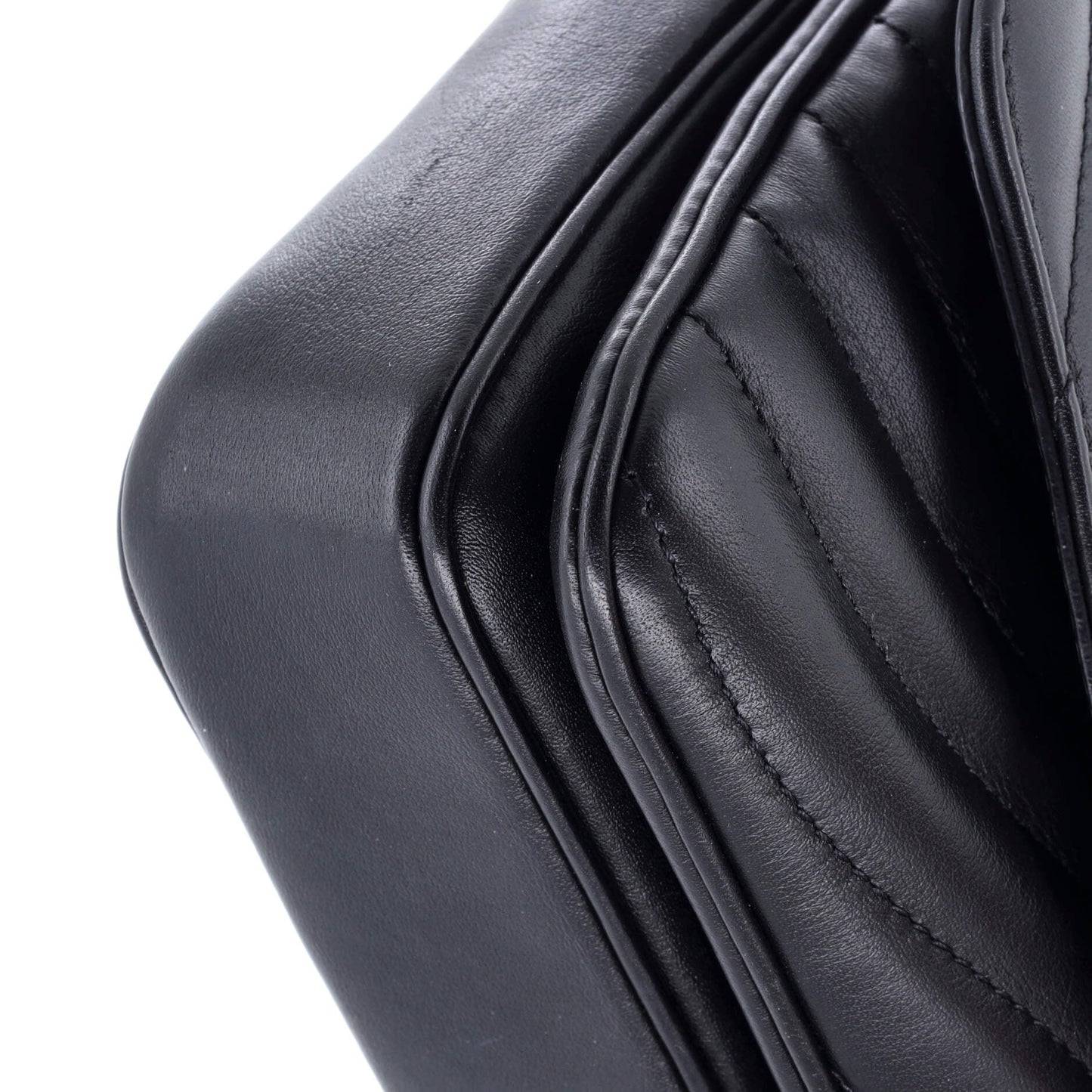 New Wave Chain Bag NM Quilted Leather PM