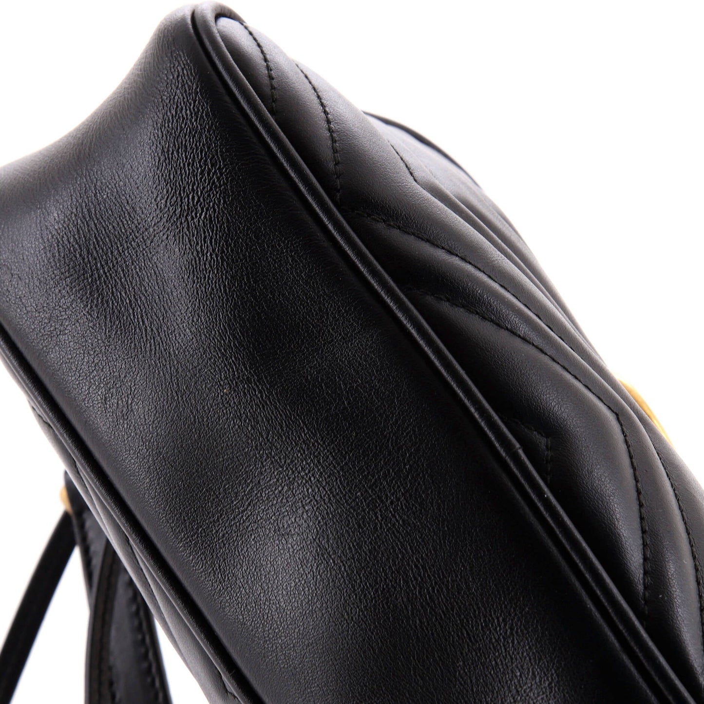 GG Marmont Shoulder Bag Matelasse Leather Small