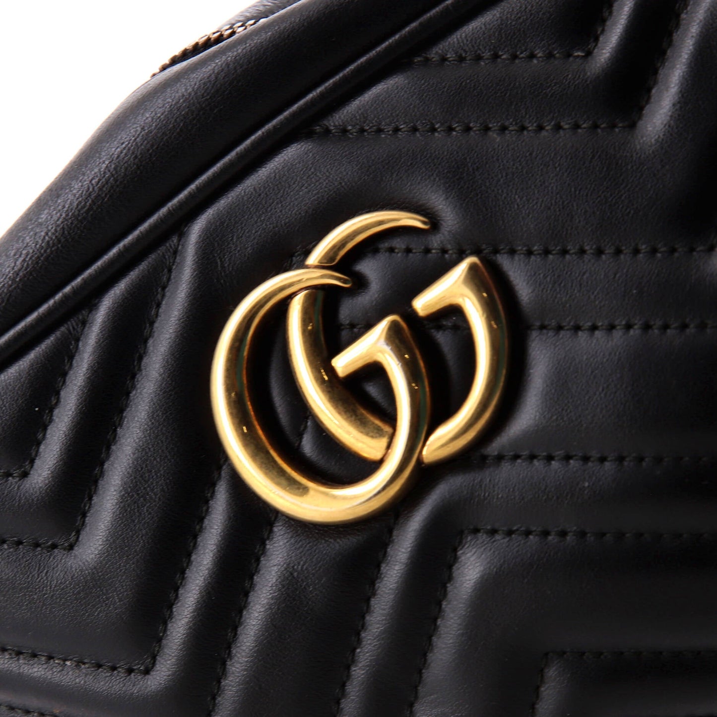 GG Marmont Shoulder Bag Matelasse Leather Small
