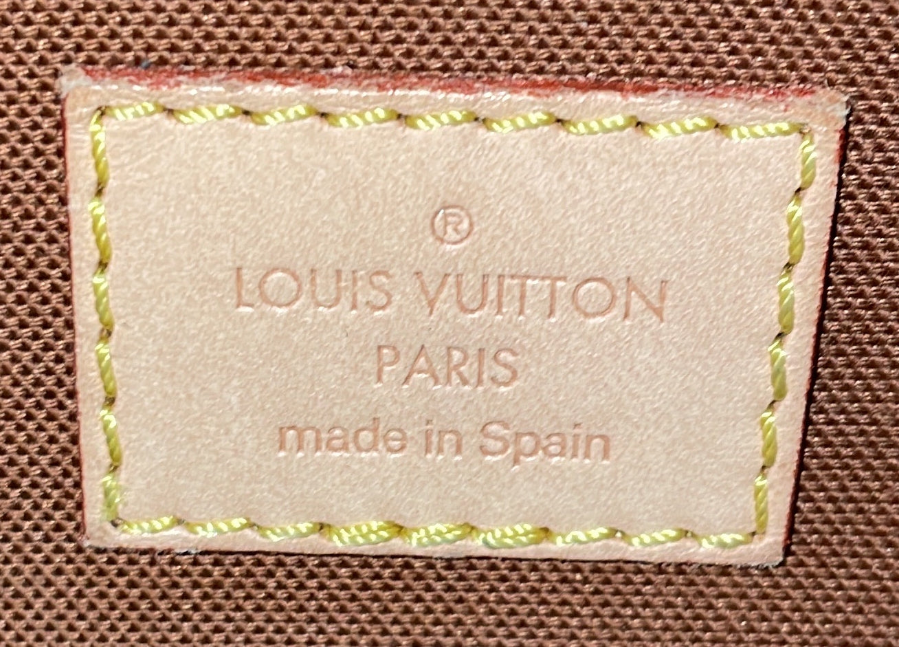 Multi Pochette Accessoires Monogram Canvas