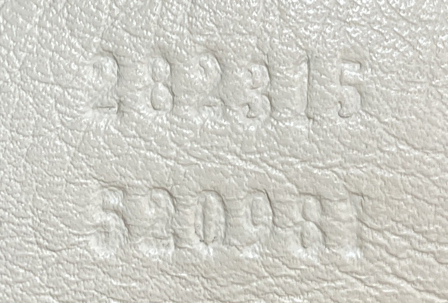 Diana Bamboo Shoulder Bag GG Canvas Medium