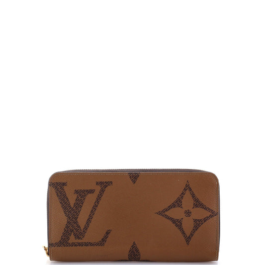 Zippy Wallet Reverse Monogram Giant