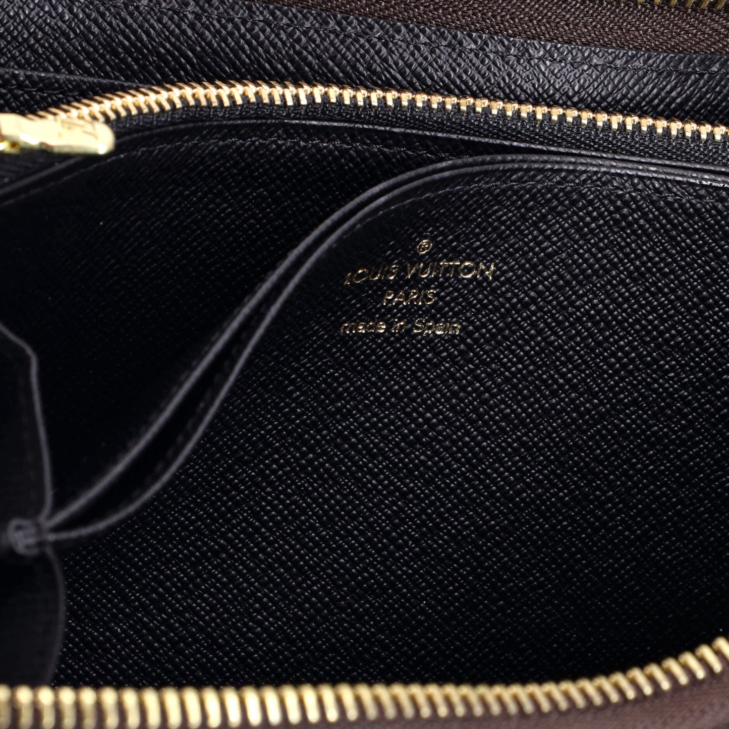 Zippy Wallet Reverse Monogram Giant