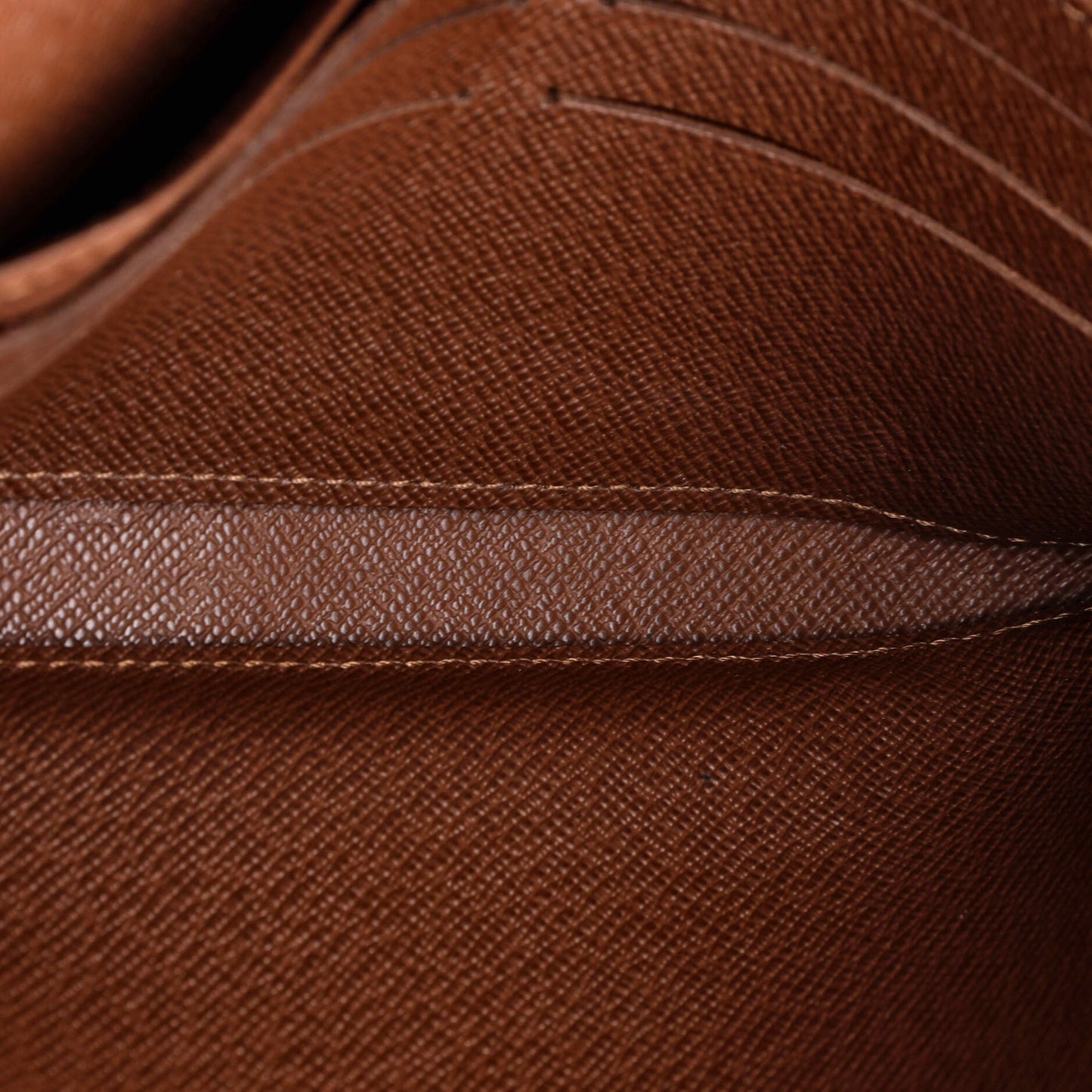 Sarah Wallet NM Monogram Canvas