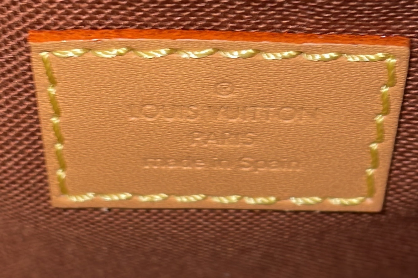 Fold Me Pouch Monogram Canvas