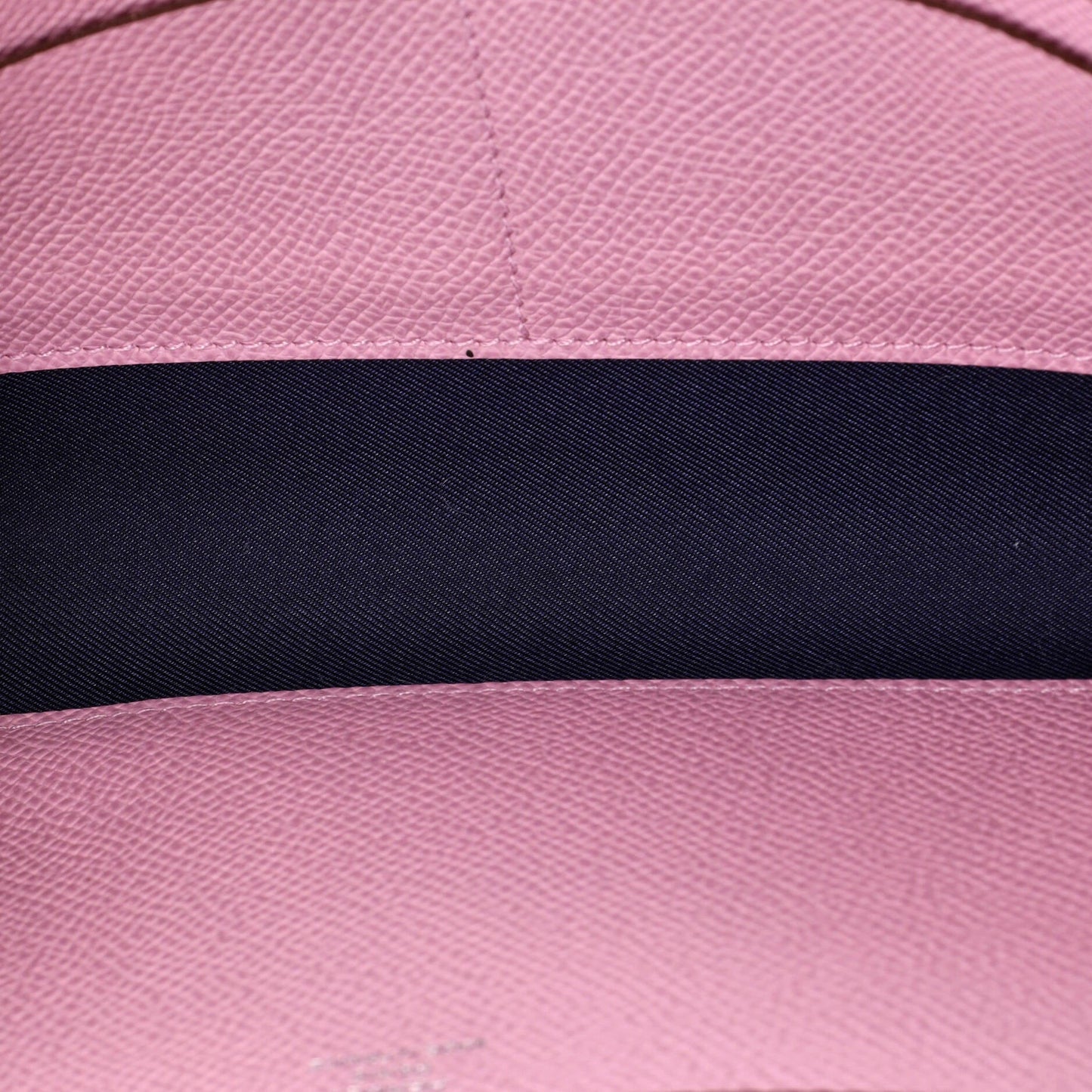 Nouveau To Go Wallet Epsom with Swift