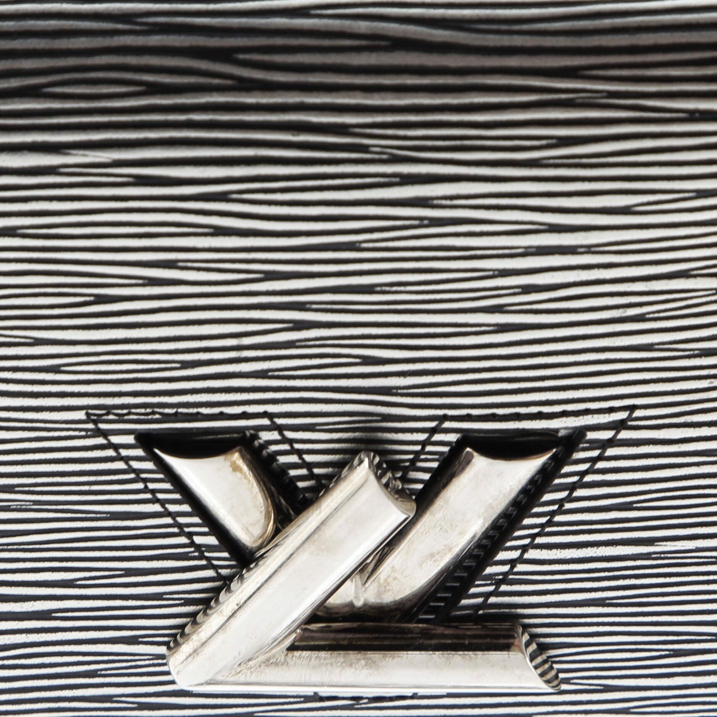 Twist Chain Wallet Epi Leather