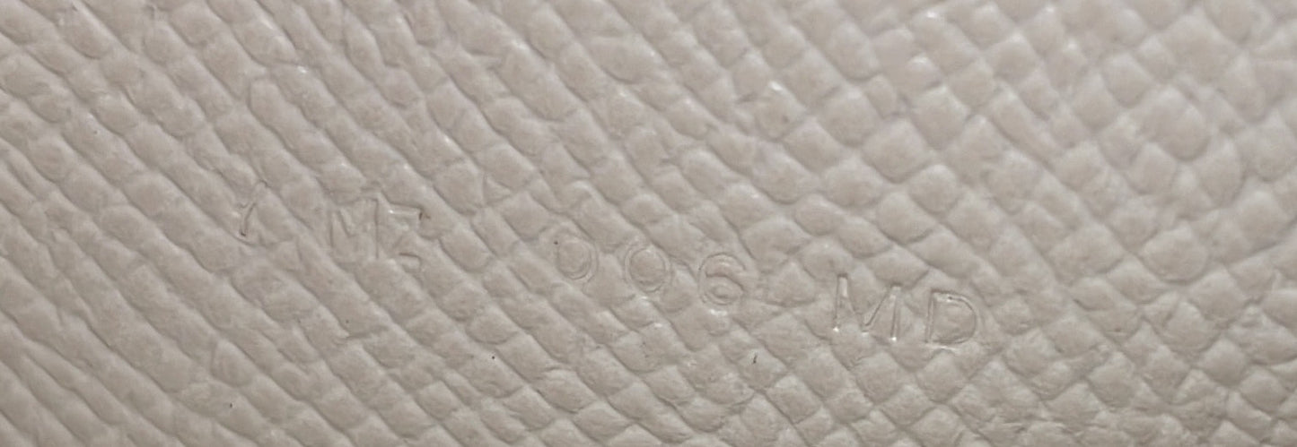 Kelly Pocket Compact Wallet Epsom