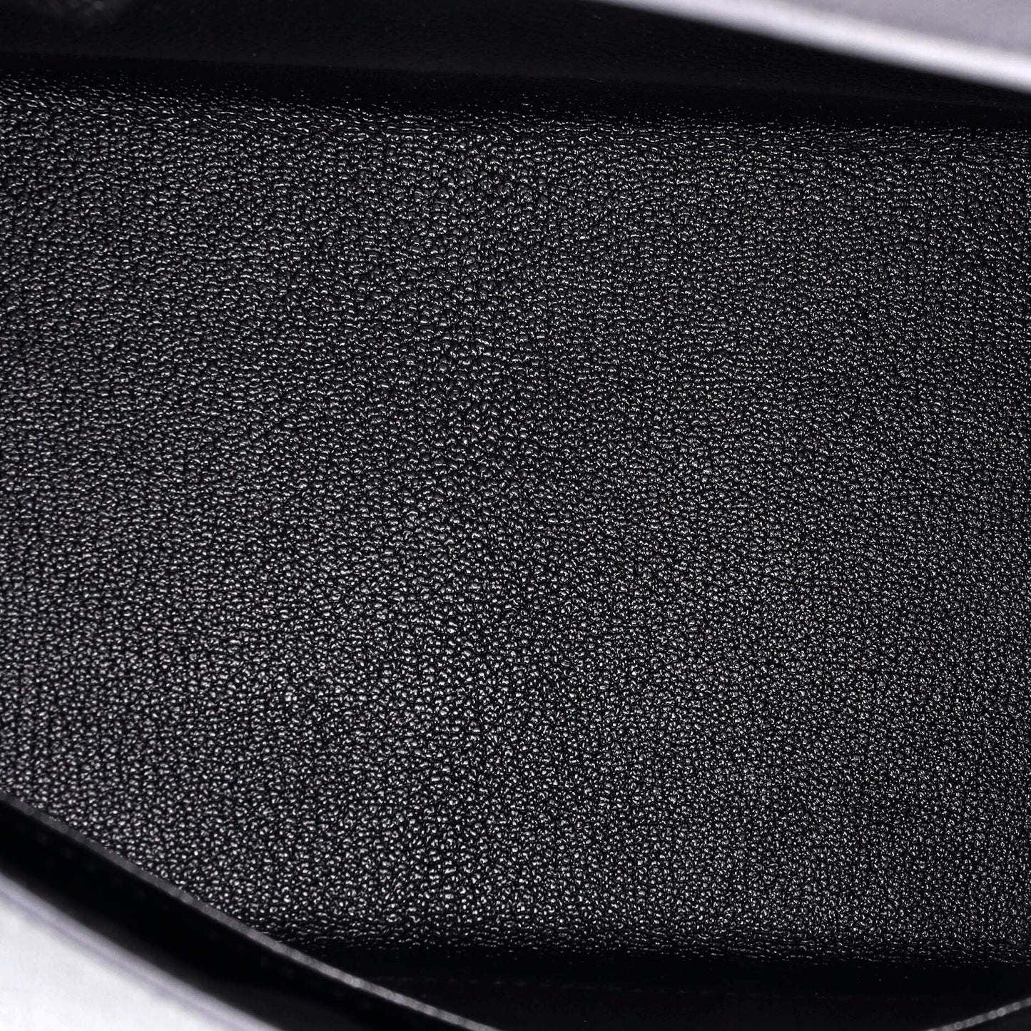 Kelly Handbag Noir Epsom with Gold Hardware 28