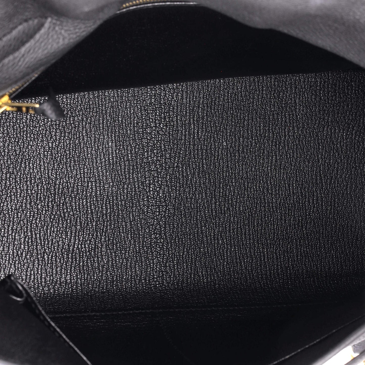 Kelly Handbag Noir Togo with Gold Hardware 32
