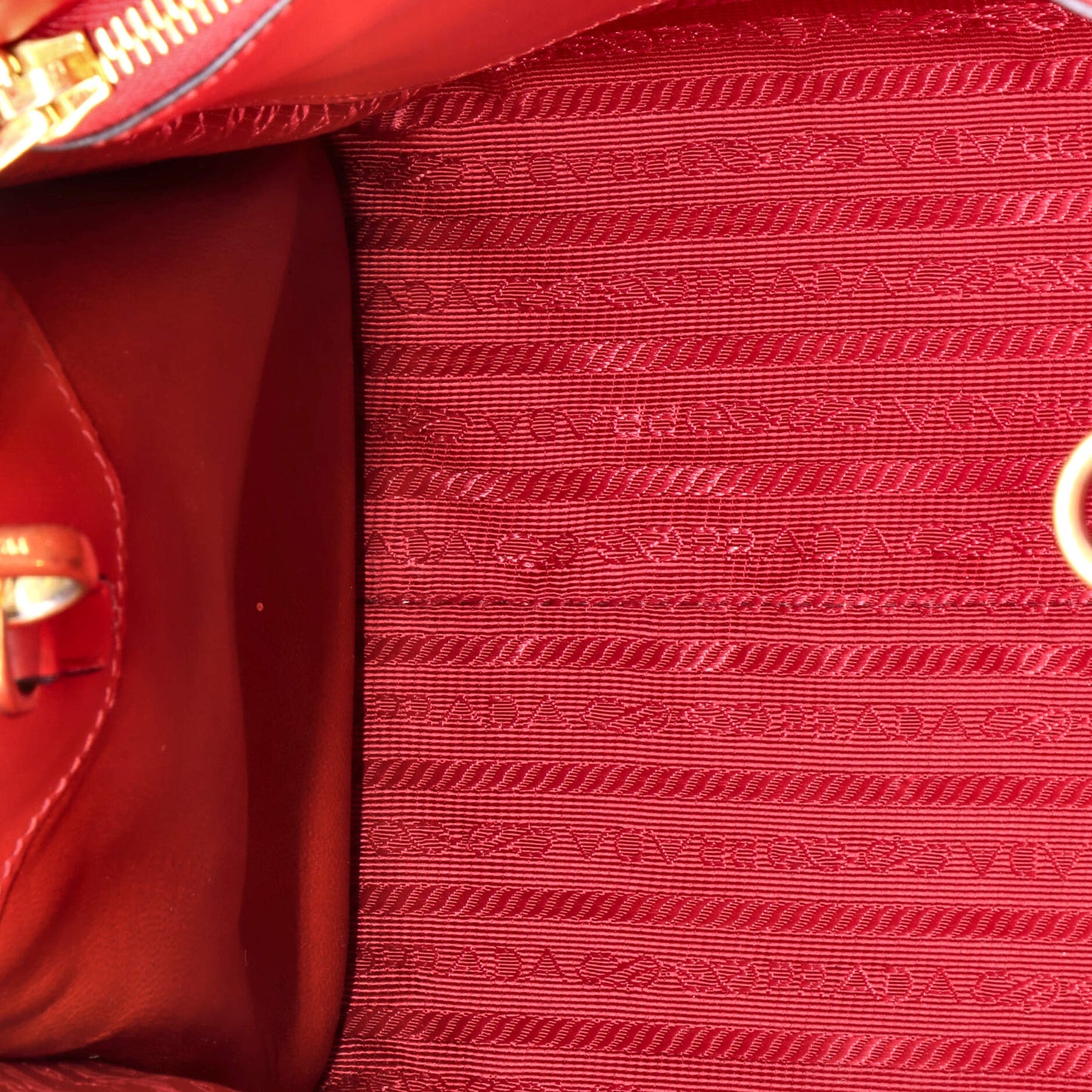 Monochrome Tote Saffiano with City Calf Small