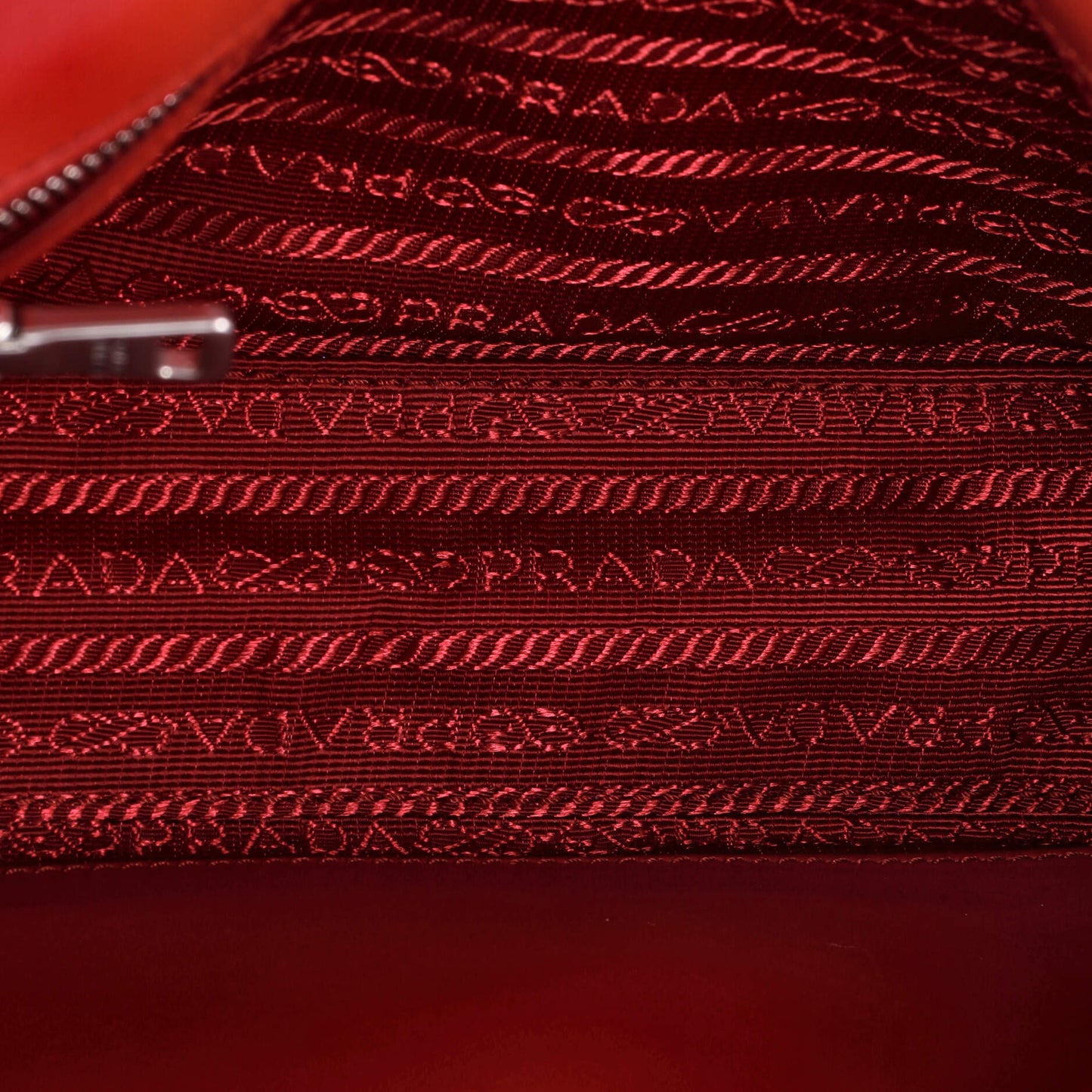 Chain Flap Shoulder Bag Diagramme Quilted Leather Medium