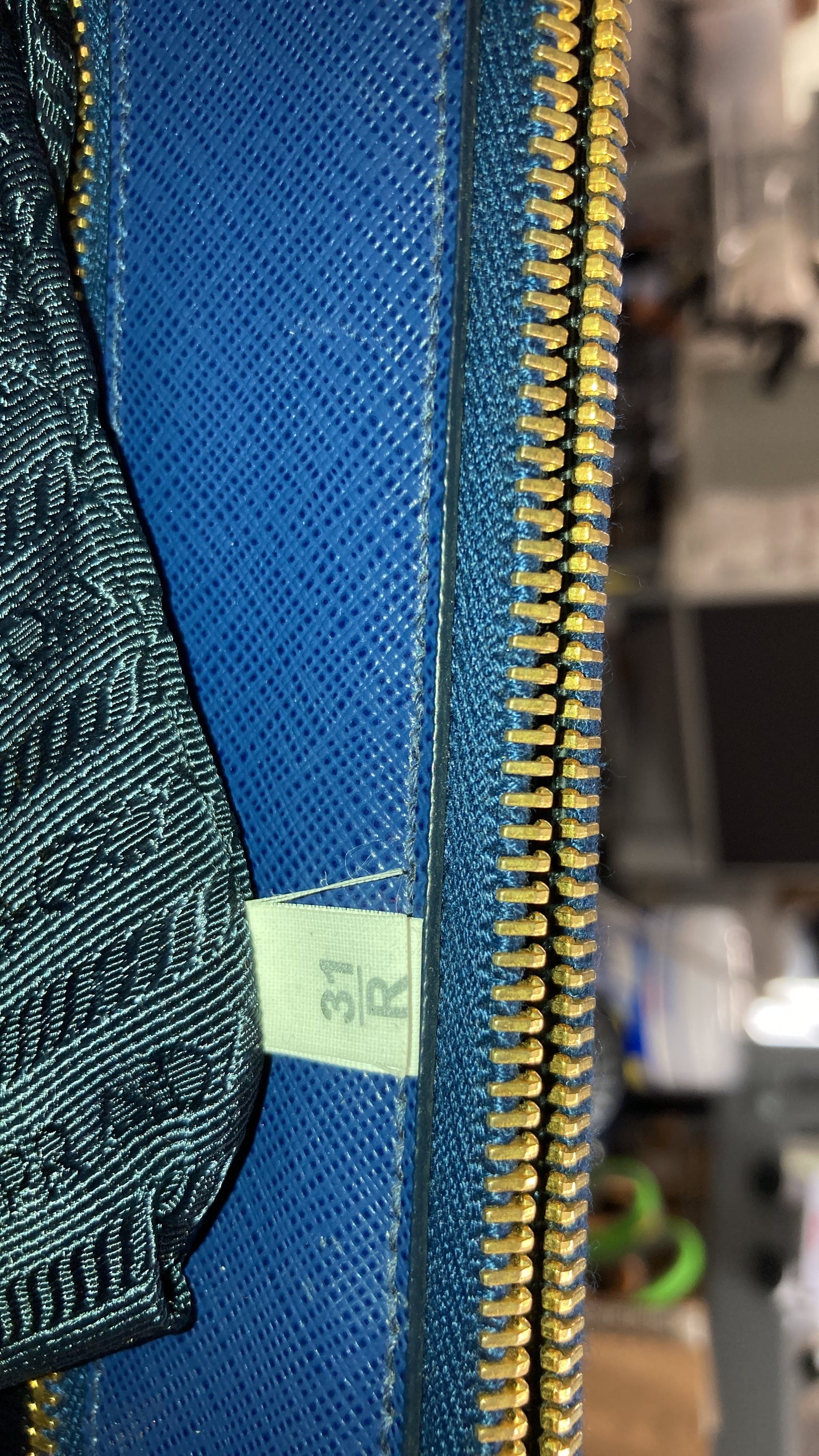 Double Zip Lux Tote Saffiano Leather Large