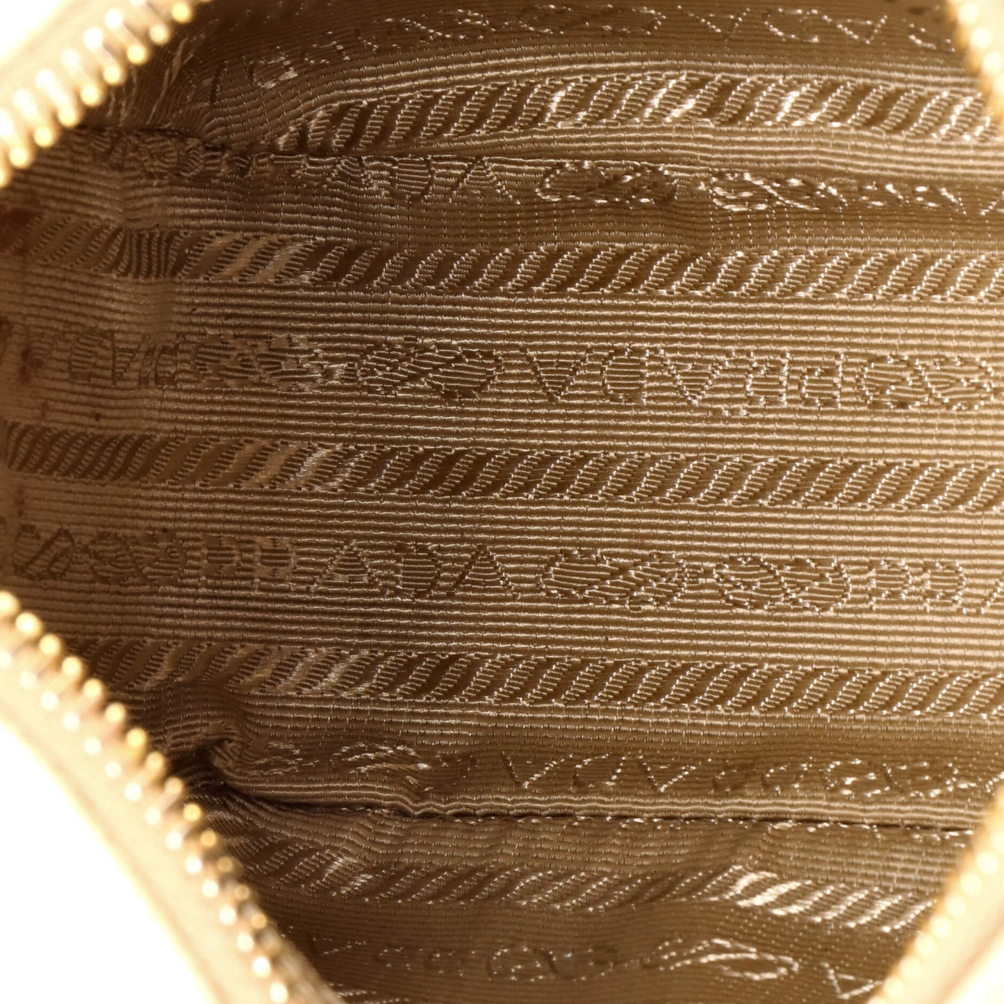 Re-Edition 2005 Shoulder Bag Saffiano Leather Small