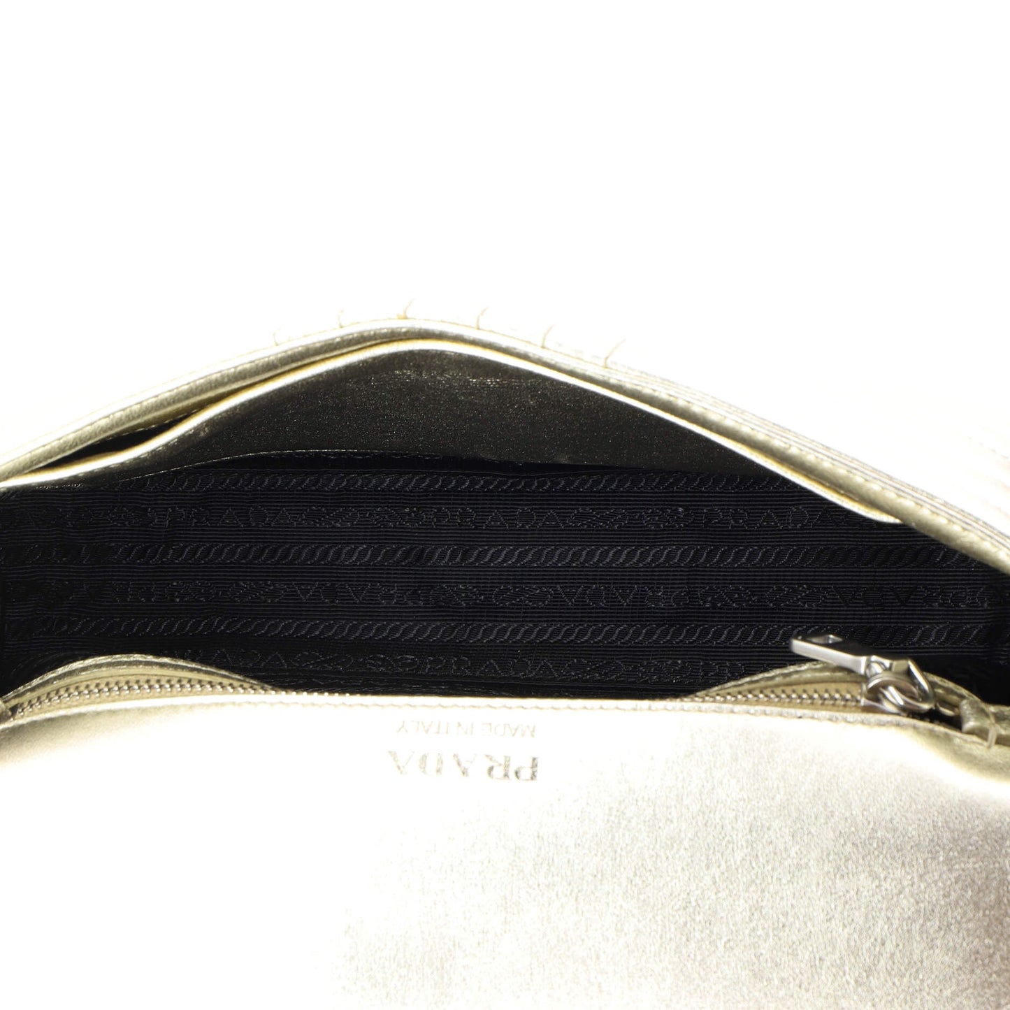 Chain Flap Shoulder Bag Diagramme Quilted Leather Medium