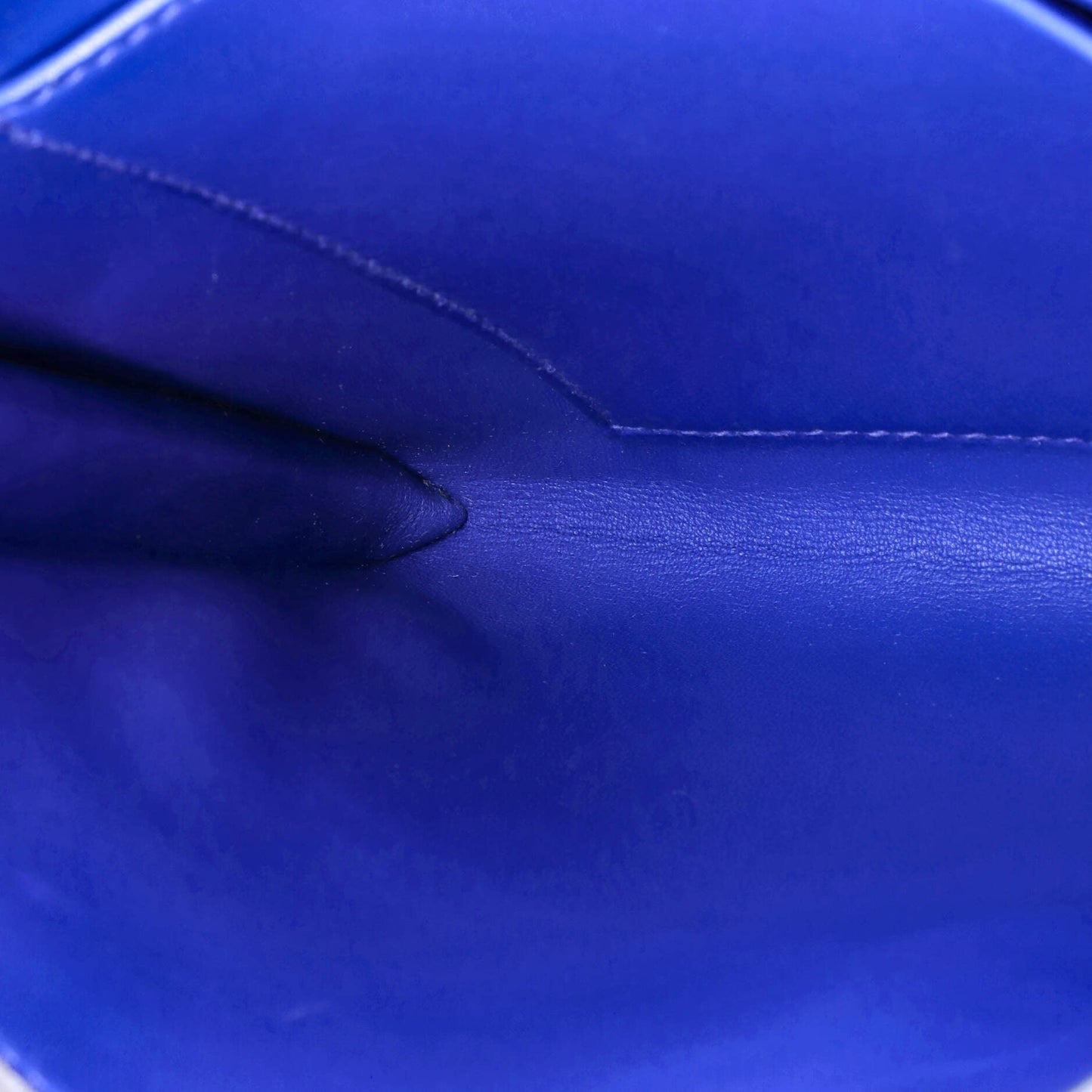 Cinhetic Clutch Chevre Mysore