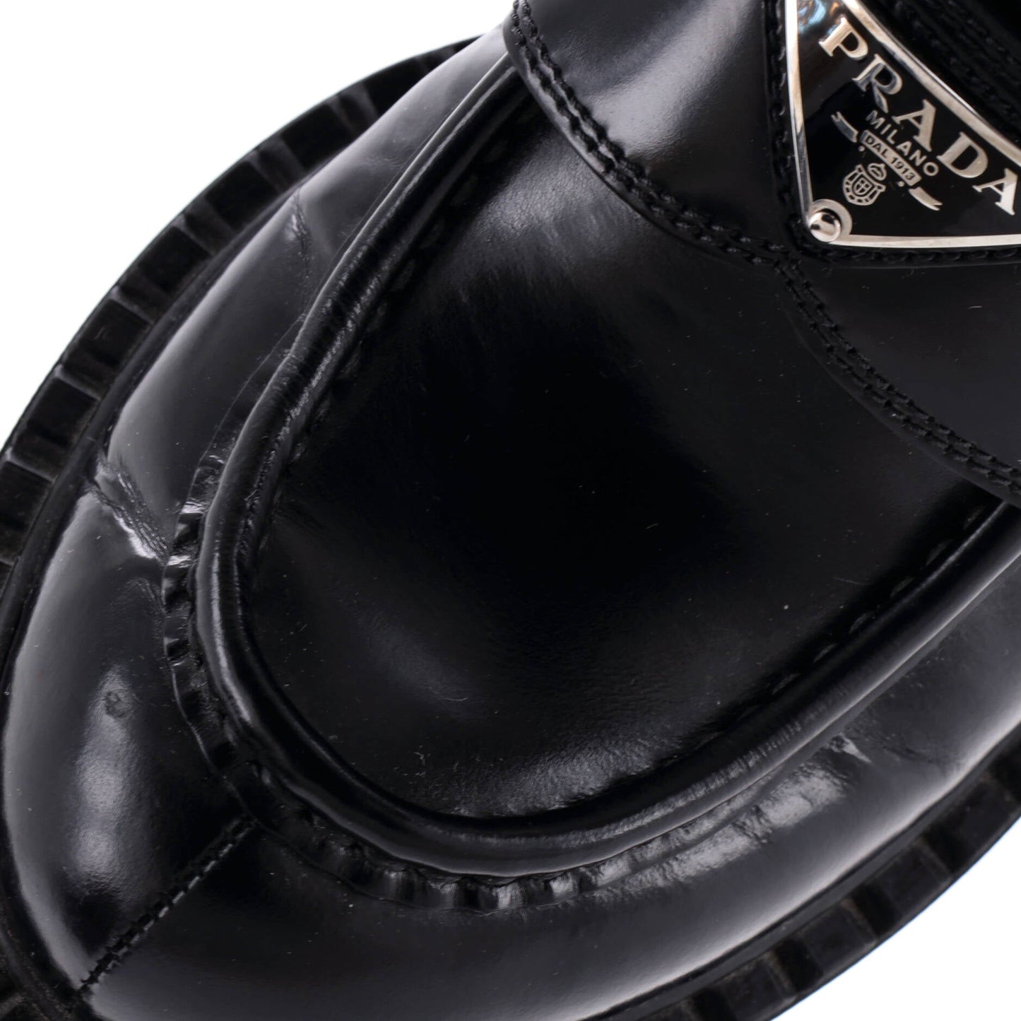 Women's Triangle Logo Loafers Spazzolato Leather