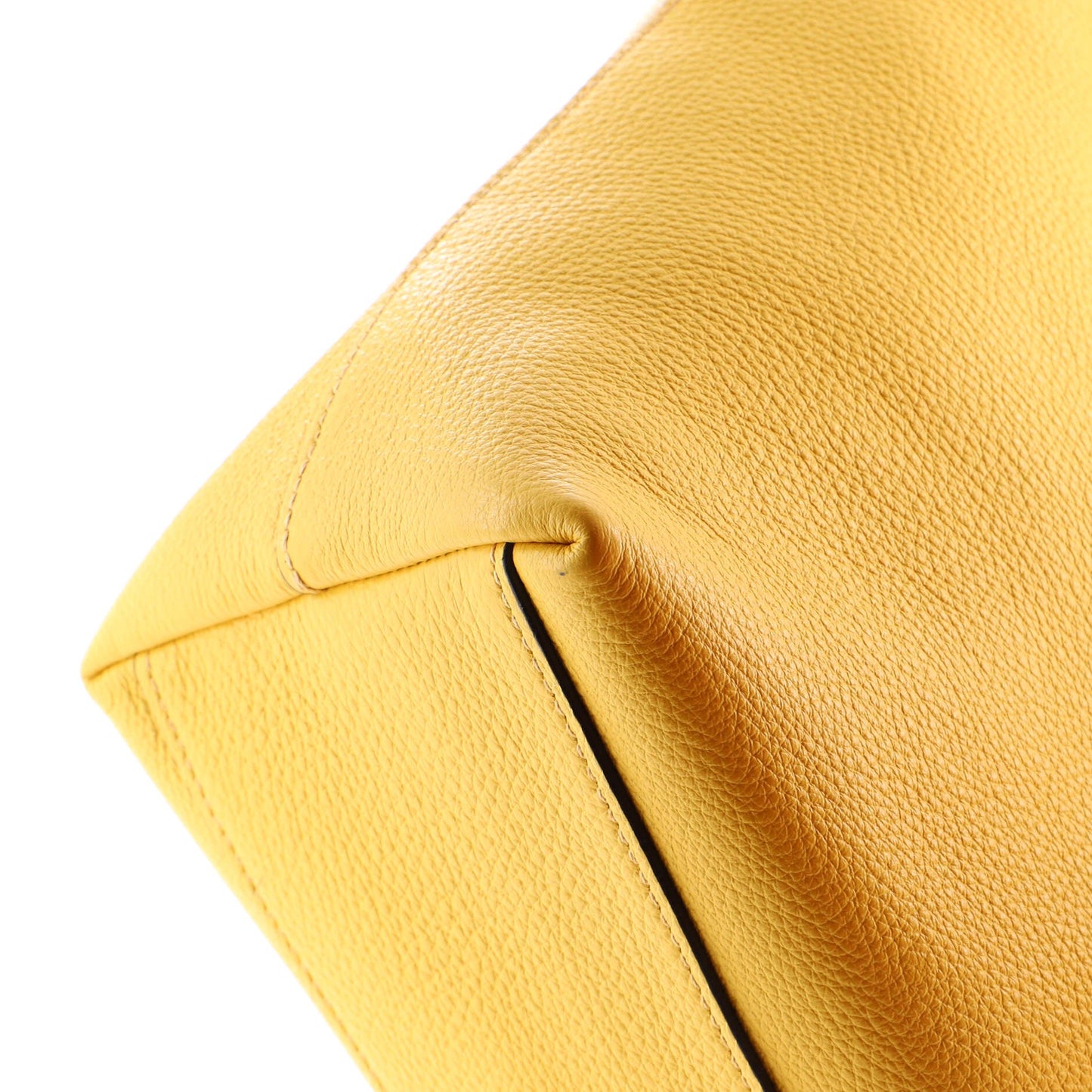 Embossed Logo Open Tote Vitello Daino Medium